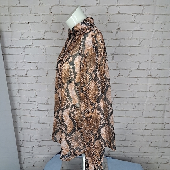 Fashion Nova Sariyah Snakeskin Shirt - Picture 7 of 12